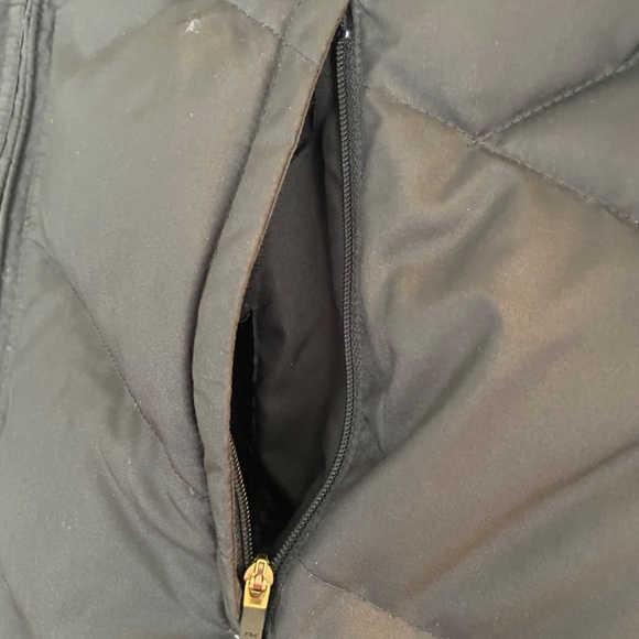 Lands End insulated coat with detachable faux fur edged hood. - Picture 8 of 11